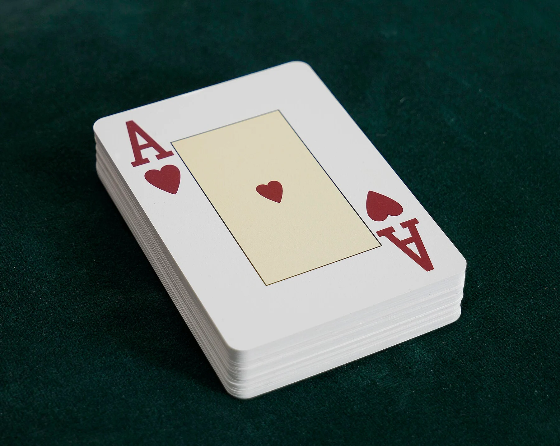 Fotografia de contexto para: valores nos jogos de cartas