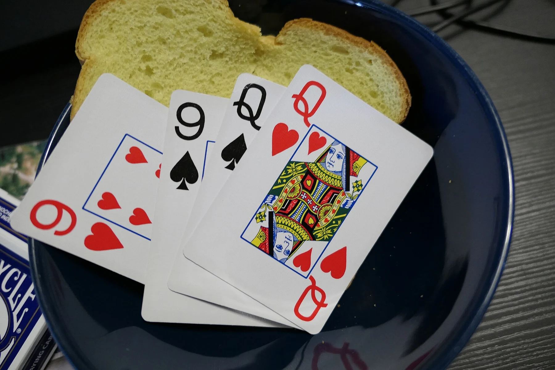 Fotografia de contexto para: regras da mão de cartas