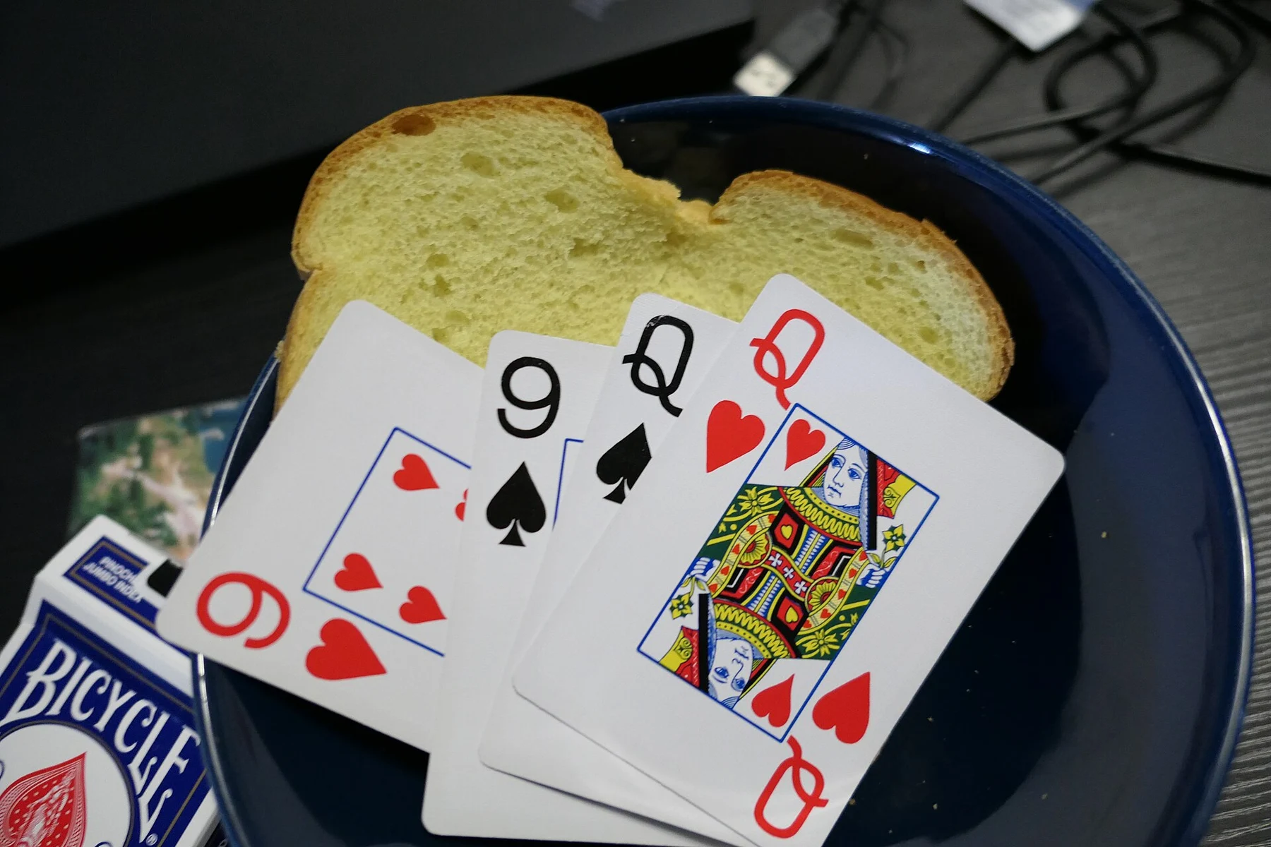 Fotografia de contexto para: regras da mão de cartas